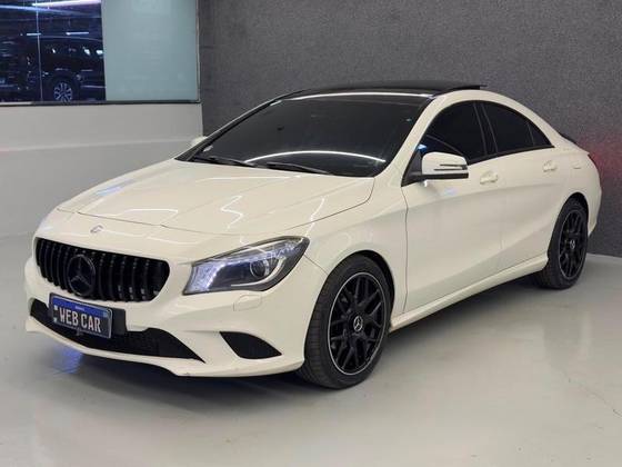 MERCEDES-BENZ CLA 200 1.6 FIRST EDITION TURBO GASOLINA 4P AUTOMATIZADO MERCEDES-BENZ CLA 200 1.6 FIRST EDITION TURBO GASOLINA 4P AUTOMATIZADO